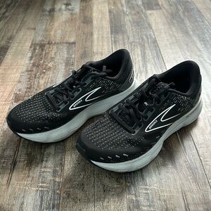 Brooks women’s glycerin 20- 8 wide